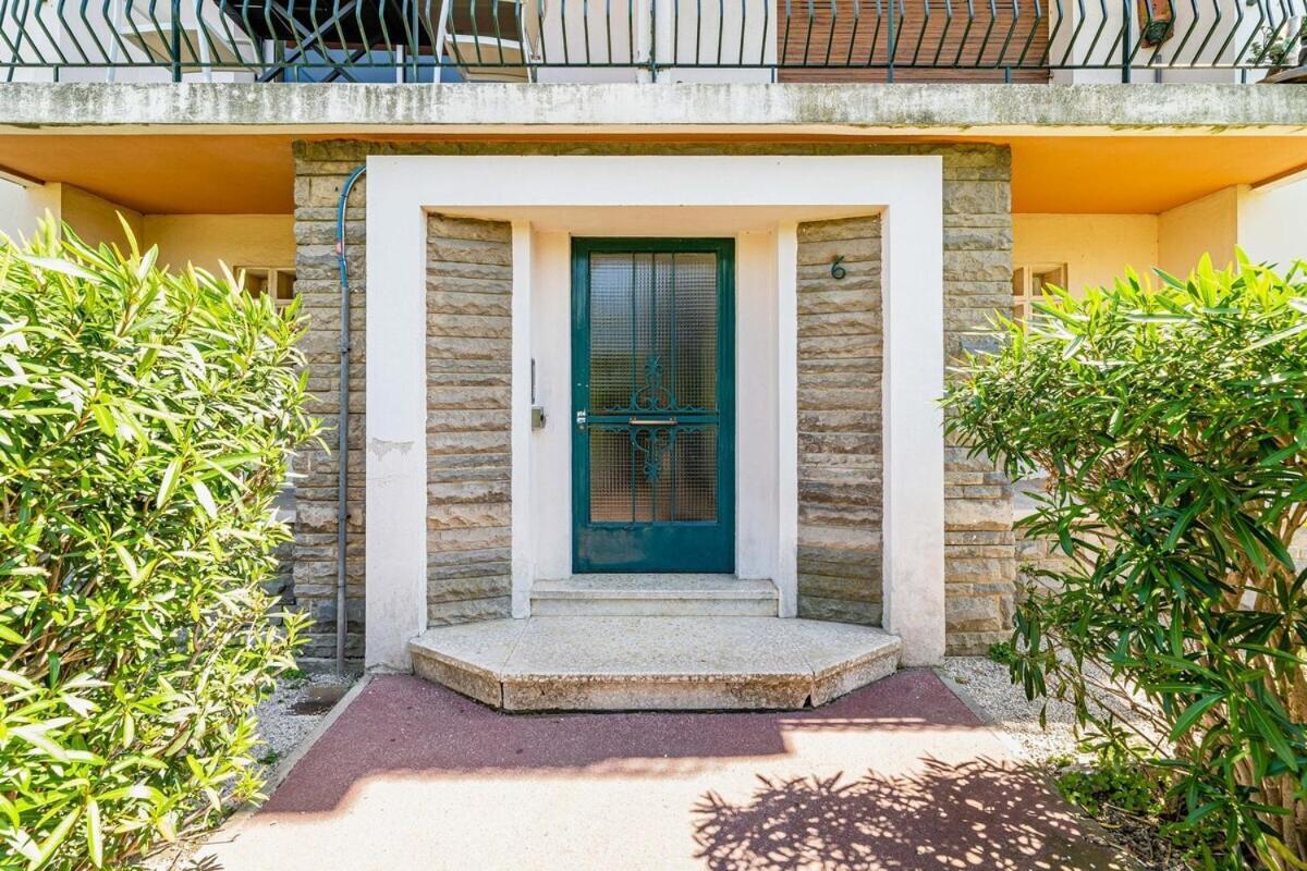 Cassis Le Marignan- Rdc - Garage - Classe 3 Etoiles Exterior photo